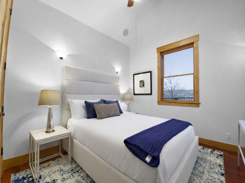 Stay Where the Locals Wish They Lived 502 Vacation Rental in Park City - RedAwning