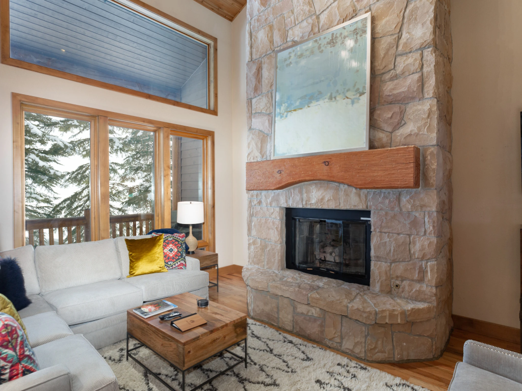 Sterling Lodge at Deer Valley Resort - Three Bedroom Condo with Hot Tub #108 Vacation Rental in Park City - RedAwning